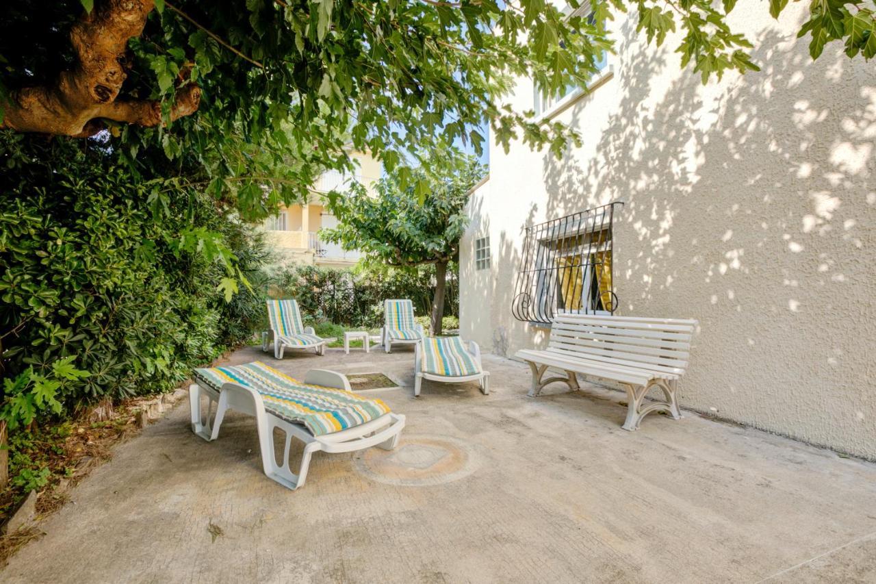Maison De Vacances Avec Jardin A 50 M De La Plage Narbonne Exterior foto